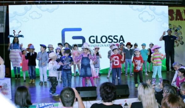 velika djecija priredba glossa tuzla 1024x601